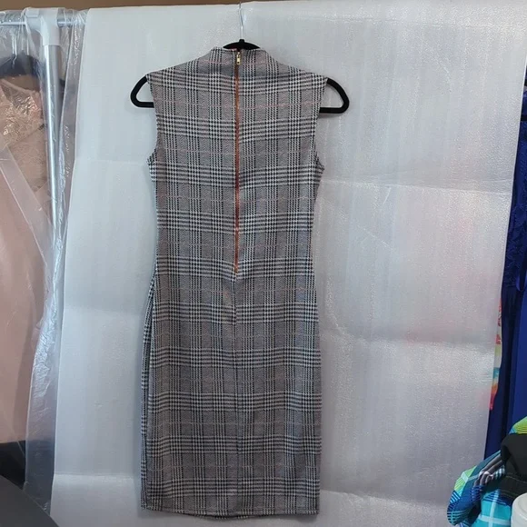 Rolla Coster Women's Black and White Patterned Split Neck Midi Dress Size M - Picture 2 of 7